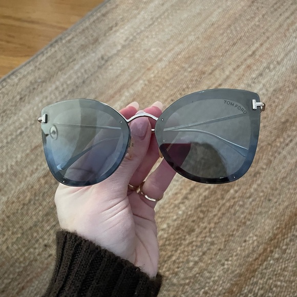 TOM FORD SIMONA SUNGLASSES - Picture 2 of 6